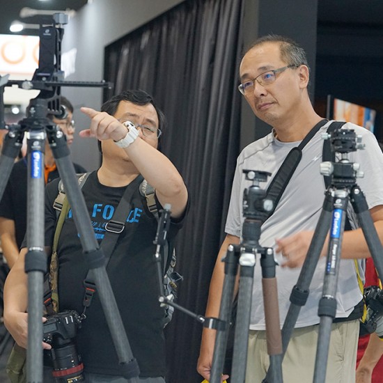 Leofoto LB-60N Leveling Base with Butterfly Handle 