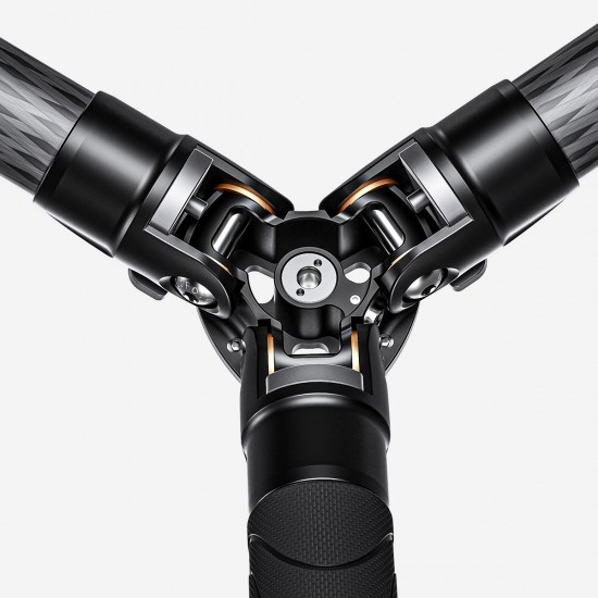 Leofoto LSR-324C Ranger Series Tripod 32mm 4 Section Flip Lock Leofoto LSR-324C Ranger Series Tripod 32mm 4 Section Flip Lock