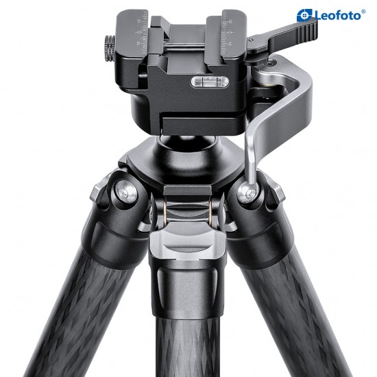 Leofoto SA-403C+MA-30L S.O.A.R. Series Tripod Kit 40mmm 3 Section. Leofoto SA-403C+MA-30L S.O.A.R. Series Tripod Kit 40mmm 3 Section.