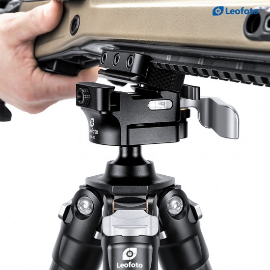 Leofoto SA-403C+MA-30L S.O.A.R. Series Tripod Kit 40mmm 3 Section. Leofoto SA-403C+MA-30L S.O.A.R. Series Tripod Kit 40mmm 3 Section.